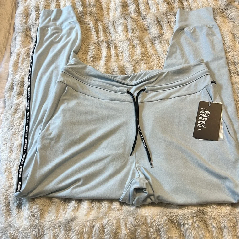Flag nor fail women’s crop top/ sweat pant set baby blue - Picture 10 of 16
